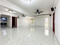 Blk 739 Jurong West Street 73 (Jurong West), HDB 5 Rooms #634680241